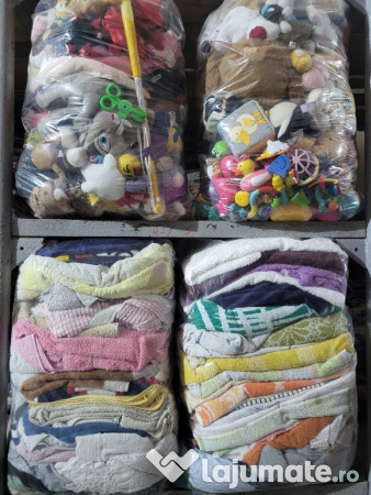 Depozit Haine Second Hand 