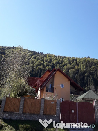 Voineasa, jud. Valcea, vila 13 camere, altitudine 700 m 