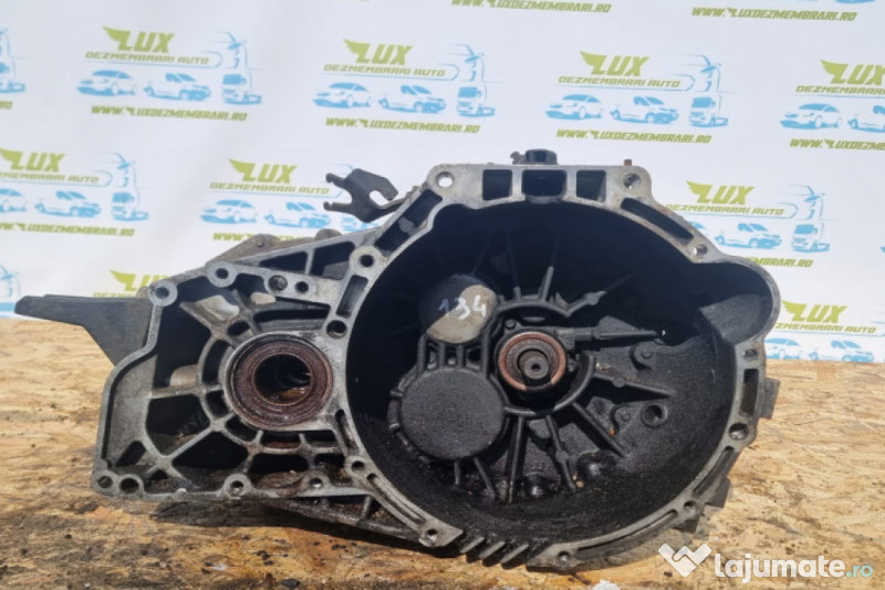 Cutie de viteze manuala 5 trepte 4x4 43000-38070 D05 4WD 2.2