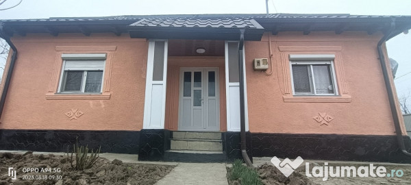 Harlau, Iași. Casa. pret bun 