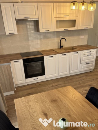 Apartament 2 camere, zona 13 septembrie 