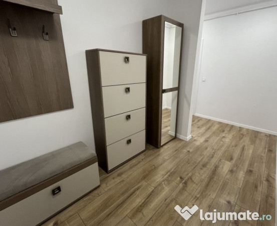 Apartament 2 camere, zona 13 septembrie 