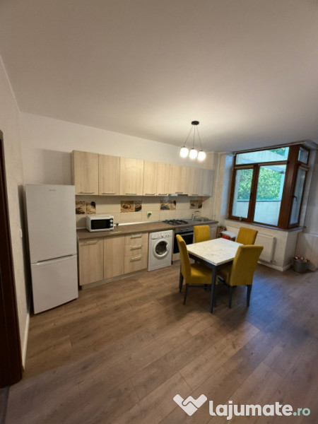 Apartament 3 camere zona City Park Mall - Zodiac, Constanța