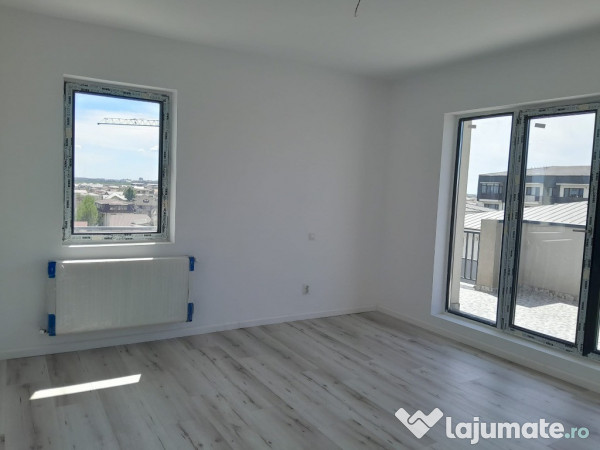 Apartament 3 camere 75 mp