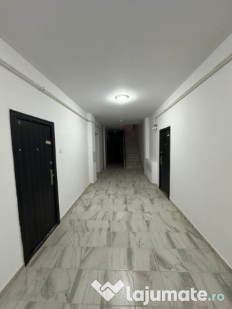 Apartament 3 camere 75 mp