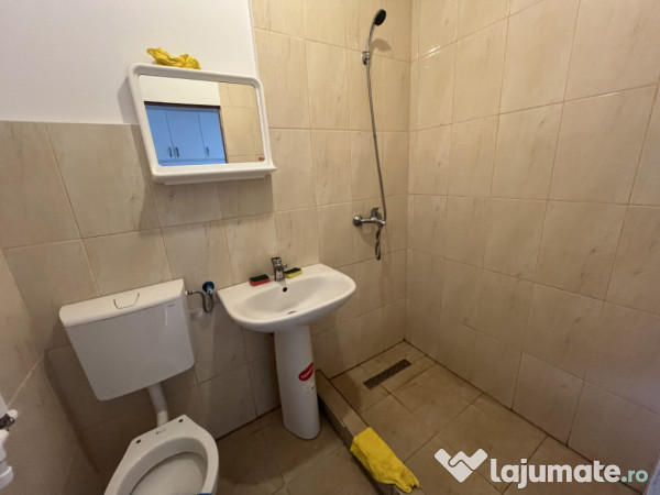 Garsoniera Complex Studențesc