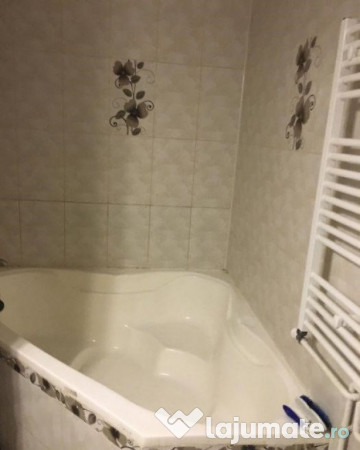 2 camere in zona Militari 