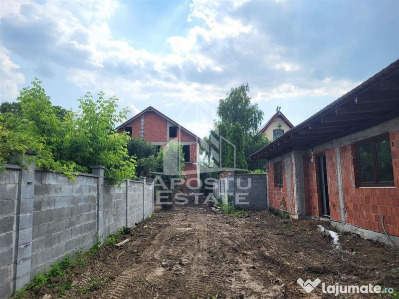 Casa individuala cu 10 camere, teren peste 1.100 mp, Frei... 