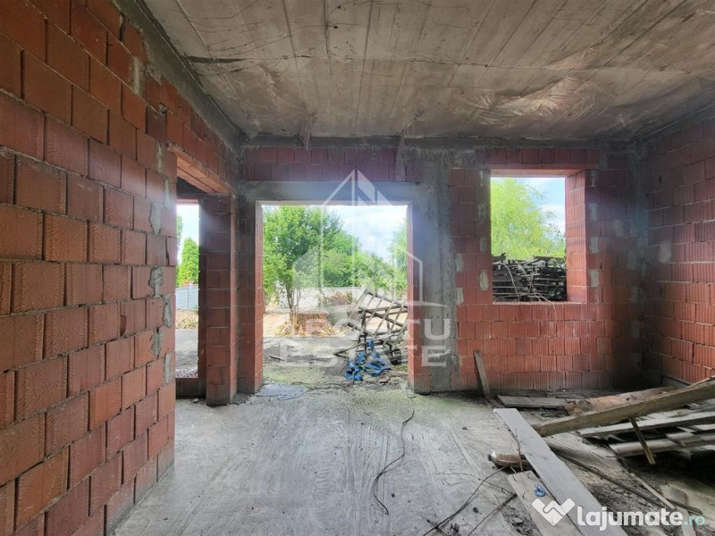 Casa individuala cu 10 camere, teren peste 1.100 mp, Frei... 