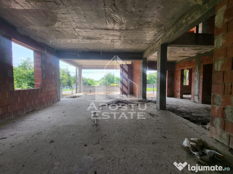 Casa individuala cu 10 camere, teren peste 1.100 mp, Frei... 