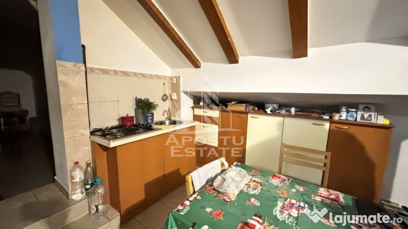 Apartament cu 3 camere, 65mp, centrala proprie, zona Cale... 