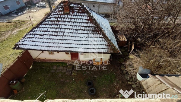 Casa de vanzare 9 incaperi, vedere panoramica, Sebis 