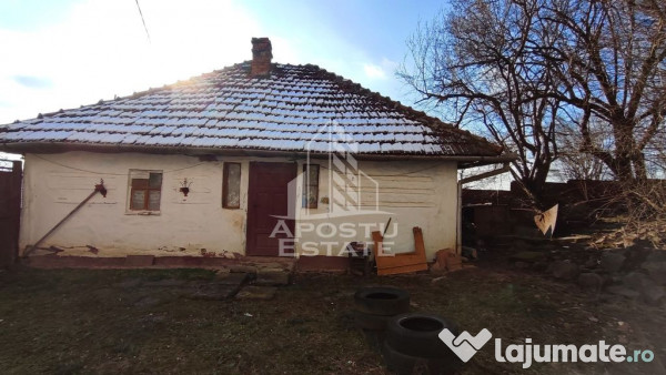 Casa de vanzare 9 incaperi, vedere panoramica, Sebis 