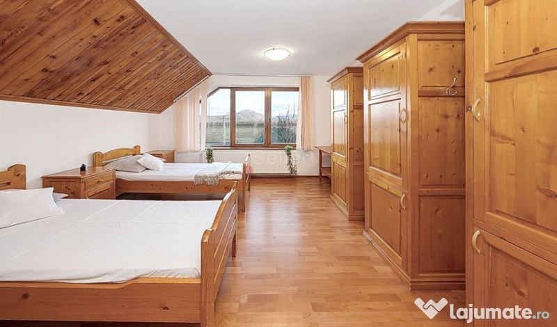 Cladire cu multiple destinatii 