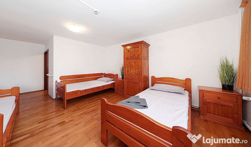 Cladire cu multiple destinatii 