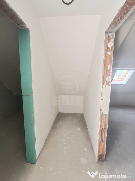 Apartament cu 3 camere si 2 bai,semifinisat, zona Cetatii 