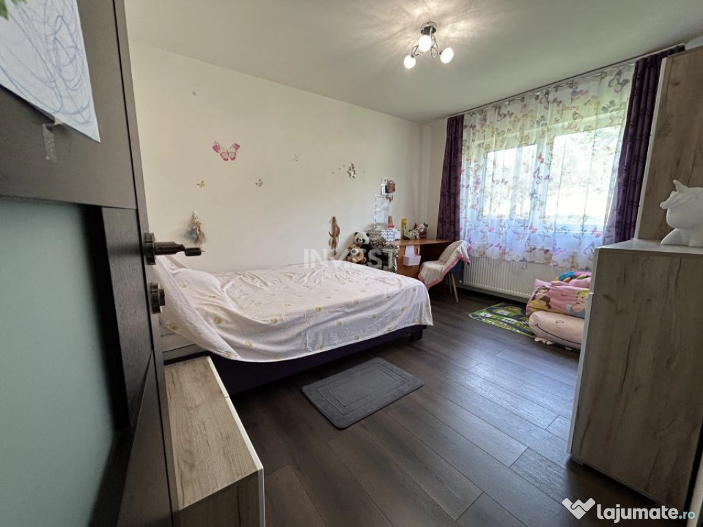 Casa de vanzare, parter 4 camere, garaj, 1424mp teren - Buci