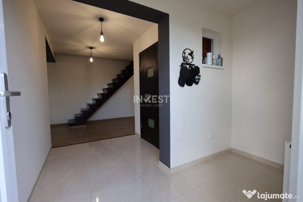 Casa de vanzare, parter 4 camere, garaj, 1424mp teren - Buci