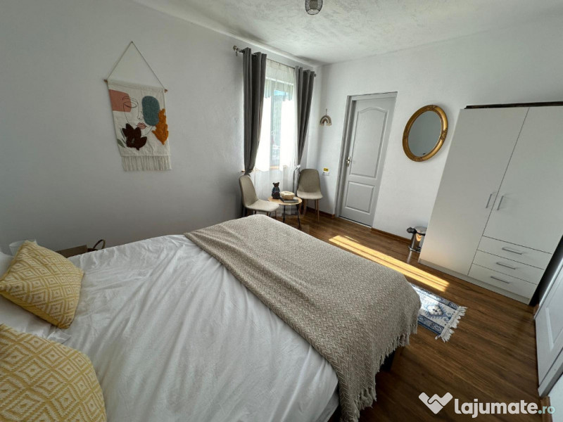 Casa moderna in zona linistita 