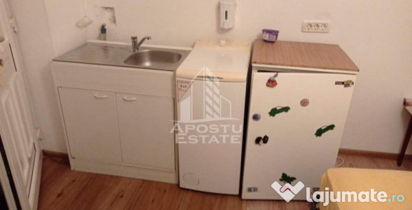 Garsoniera situata in zona Take Ionescu