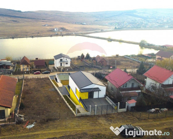 Casa premium de vanzare in Campenesti!