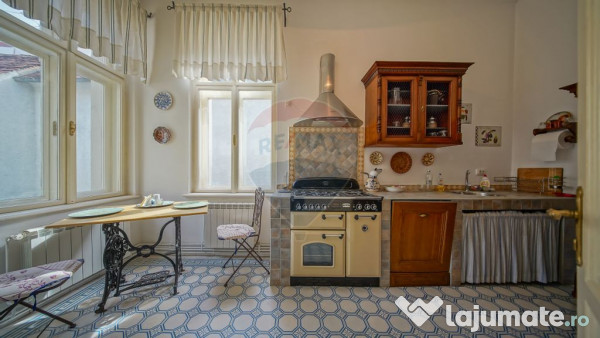 Investiție!!! Imobil individual, strada Michael Weiss, B... 