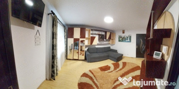 Garsoniera de inchiriat in Centrul Vechi 