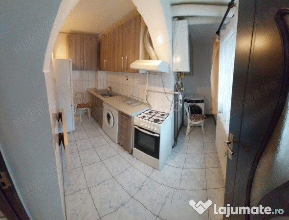 Garsoniera de inchiriat in Centrul Vechi 