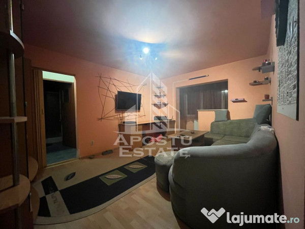 Apartament cu 2 camere, semidecomandat, etaj intermediar