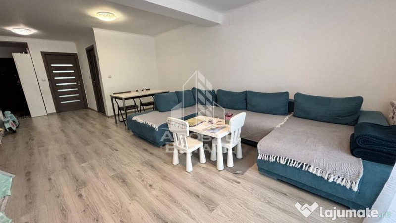 Casa insiruita cu 4 camere in Calea Urseni, drum asfaltat