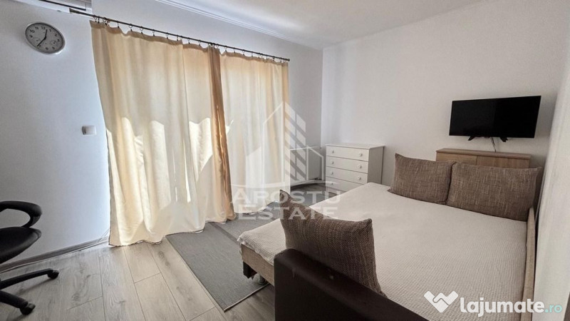 Casa insiruita cu 4 camere in Calea Urseni, drum asfaltat