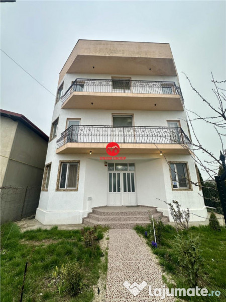 Afacere la cheie - Pensiune 11 camere si 11 bai - Costinesti