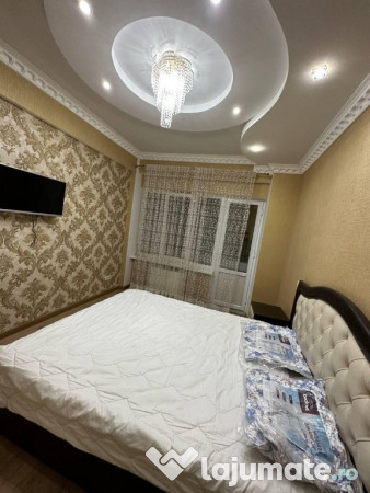 De inchiriat o camera zona Afi Mall 