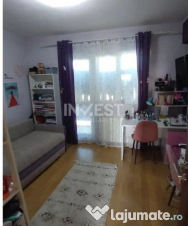 Centru- apartament 3 camere 