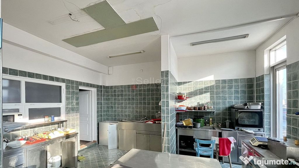 Spatiu Comercial cu Multiple Functionalitati