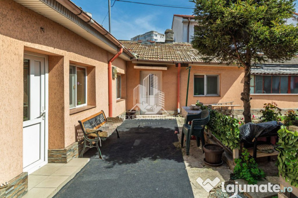 Casa 5 camere La sol si Spatiu comercial stradal, Trocadero 