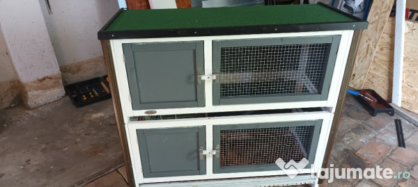 Cușcă de iepuri exterior noua nouța, cu etaj, cu tăvițe și scărițe. 