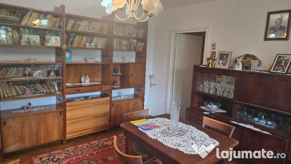 Vand apartament cu 3 camere in Deva, etaj 3, Gojdu (Zamfirescu),