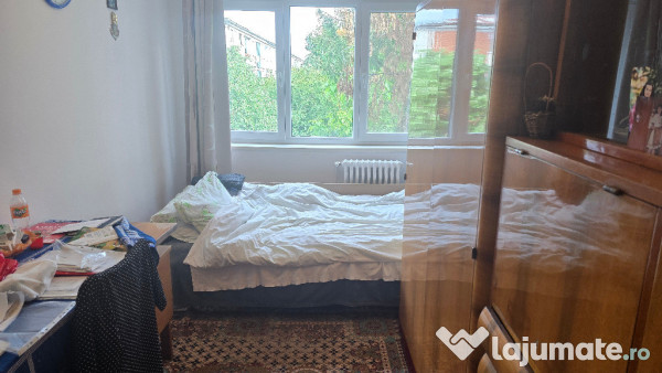 Vand apartament cu 3 camere in Deva, etaj 3, Gojdu (Zamfirescu),