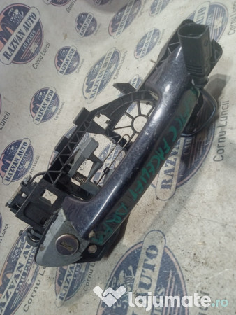 Maner exterior dreapta fata Volkswagen Passat CC 2013