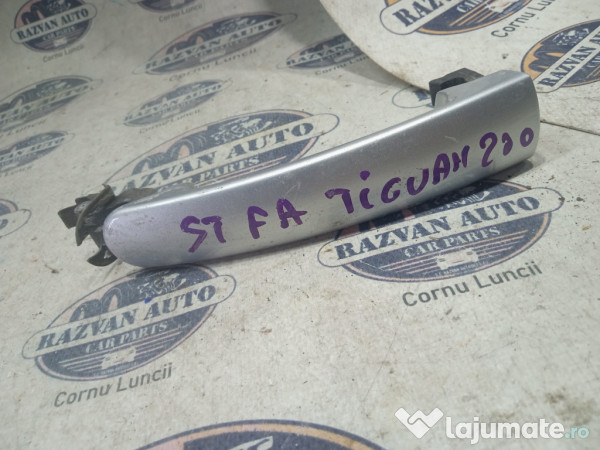 Maner exterior stanga fata Volkswagen Tiguan 2008