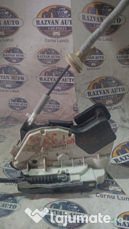 Broasca stanga spate Volkswagen Passat B8 2016