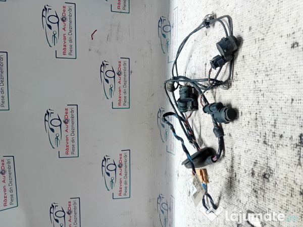 Senzori parcare spate plus instalație Skoda Octavia 3 2013