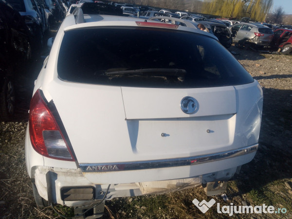 Hayon Opel Antara 2012