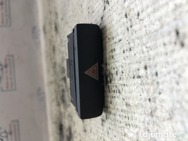 Buton avarie Volkswagen Passat B7 2012