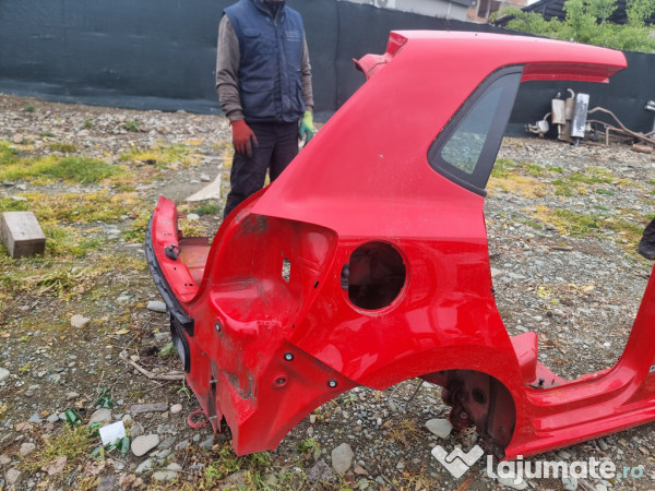 Aripa Dreapta Spate cu Fusta Volkswagen Polo 2012
