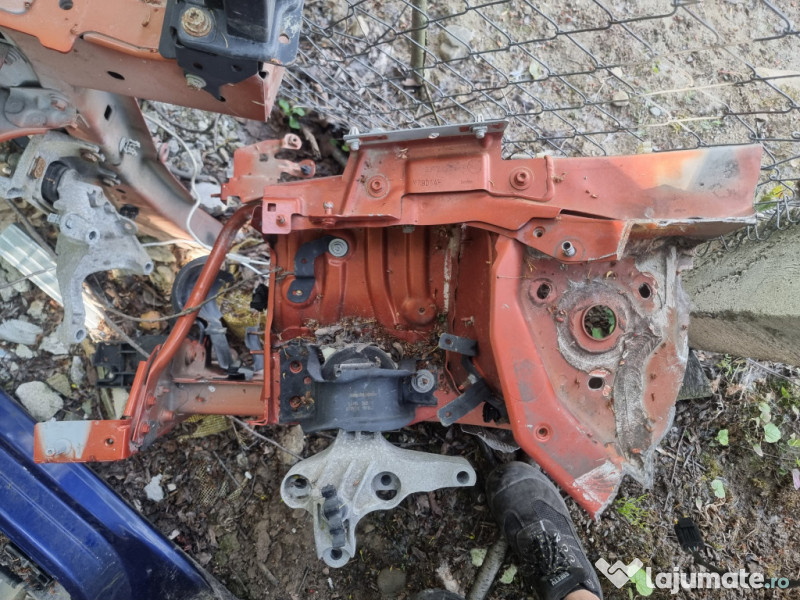 Lonjeron dreapta Renault Captur 2015