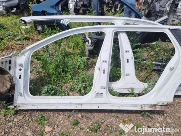 Prag stanga tabla Volkswagen Passat B8 Break - Motorina 2015