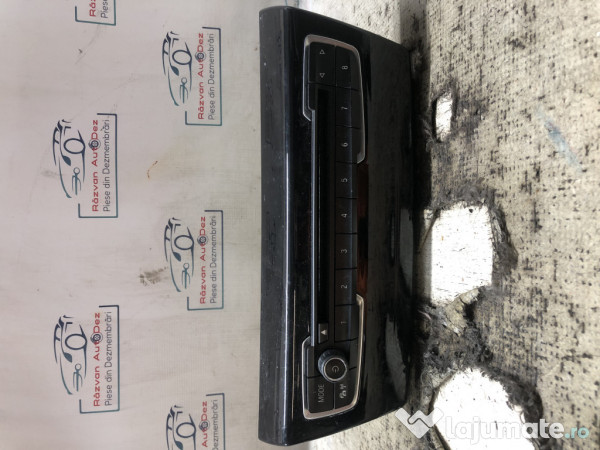 Panou butoane CD Player BMW Seria 2 F46 1.5 Benzina 2016