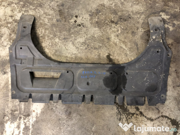 Scut motor plastic Skoda Fabia 3 1.0 Benzina 2015